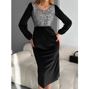 Kadın Fırsat ürünü Leopar Desen Pul Payet Işlemeli Midi Boy Kadife Kumaş Elbise