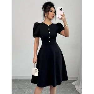 Kadın Kısa Kollu Bisiklet Yaka önden Düğmeli Ithal Krep Elbise