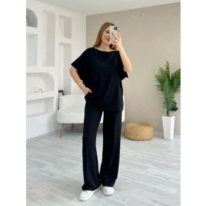 Kadın Kısa Kollu Kayık Yakalı Dikiş Izi Detaylı Viskon Iki Iplik Bluz Ve Pantolon Ikili Takım