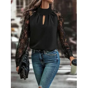 Kadın Uzun Kollu Göğüs Pencere Detay Yaka Boğazlı Kolları Tüllü Sandy Bluz