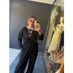 Kadın Uzun Kollu Tek Omuzdan Açık Viskon Iki Iplik Bluz Ve Pantolon Ikili Takım