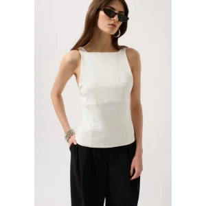 Sırt Kurdele Detay Bluz