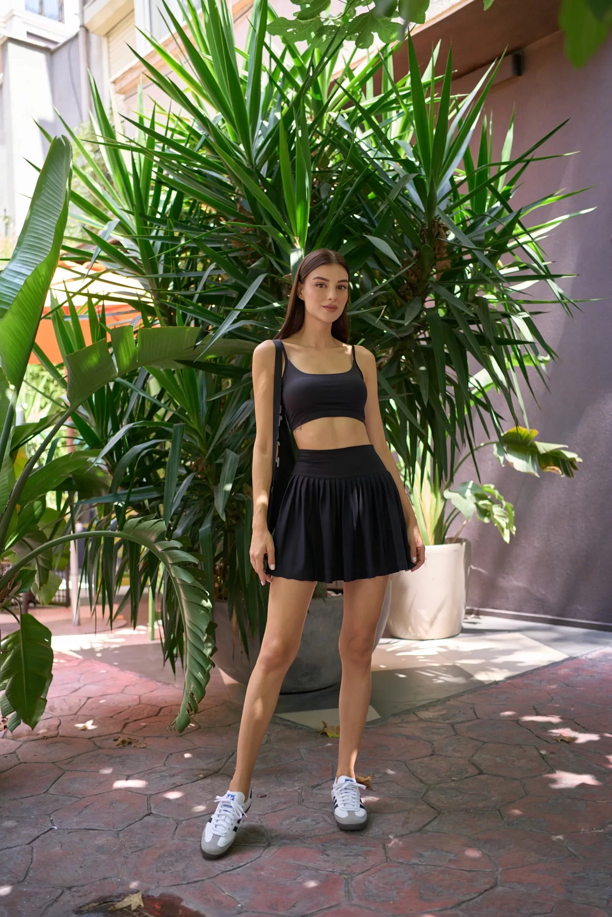 PLEATED TENNIS SKIRT FROM HIPS WITH SHORTS INSIDE WITH INSIDE POCKETS