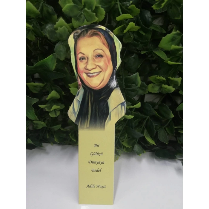 Adile Naşit Ayraç-Fark
