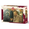 Atatürk Ve Depremzede 1000 Parça Puzzle
