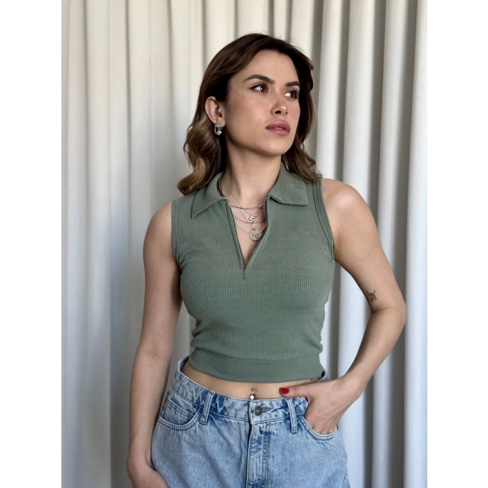 Kısa fermuarlı crop