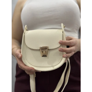 Klasik kapaklı bej cilt çanta