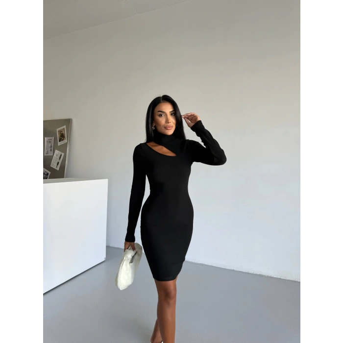 petite ateiler Boğazlı gögüs dekolteli elbise siyah f2333