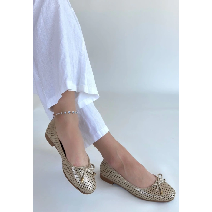 petite ateiler Icar Bej Cilt Babet Ayakkabı