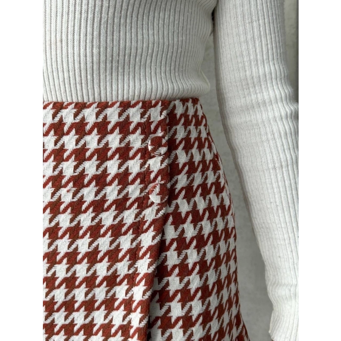 petite ateiler İki düğmeli kaz ayağı desen ch kumaş şort etek bordobeyaz h26414