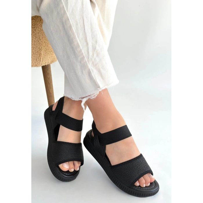 petite ateiler Jake Siyah Hasır Cilt Sandalet