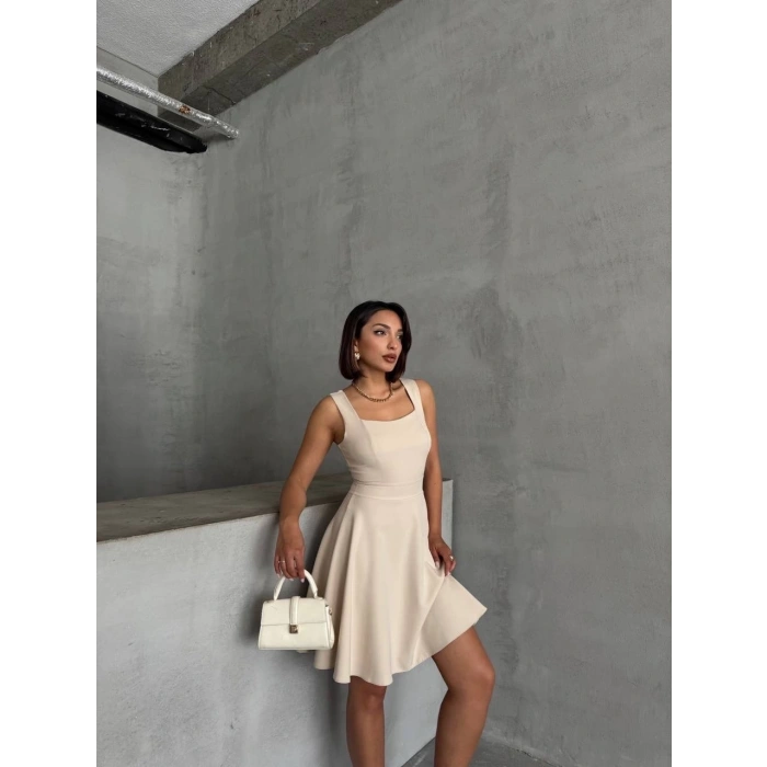 petite ateiler Kadın kare yaka kısa elbise s251188