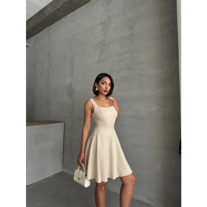 petite ateiler Kadın kare yaka kısa elbise s251188