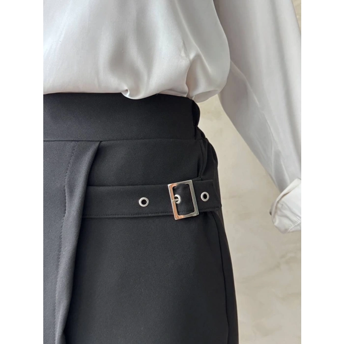 petite ateiler Kadın tokalı şort etek siyah s25449