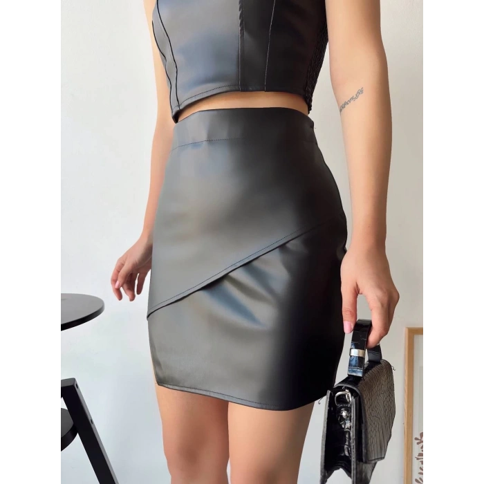 petite ateiler Kapaklı asimetrik model deri etek siyah s240106