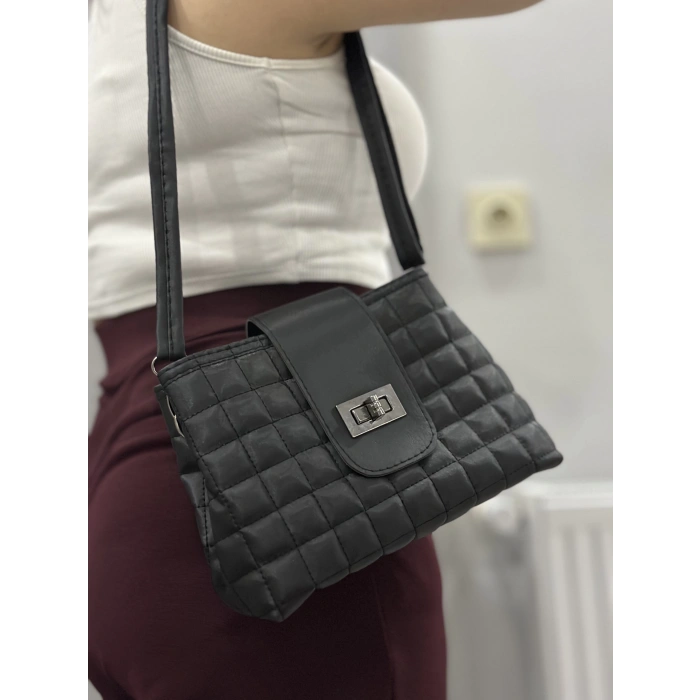 petite ateiler Kapaklı kapitone siyah cilt çanta