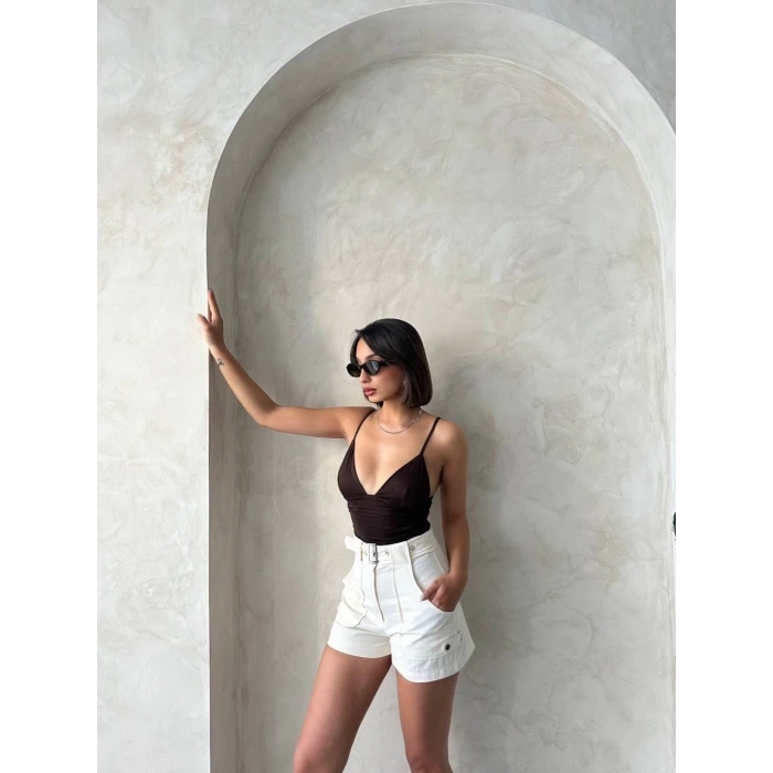 petite ateiler Kemer detaylı gabardin şort krem s25289