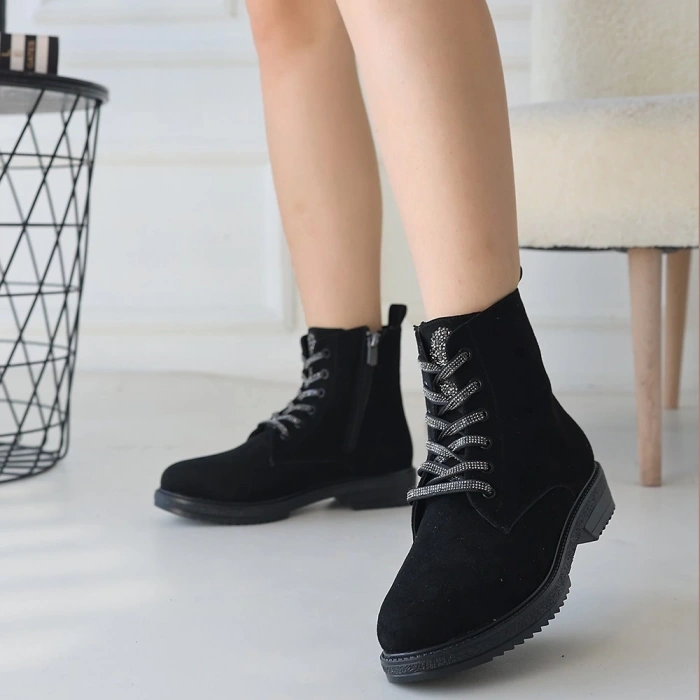 petite ateiler Kolly Siyah Süet Bağcıklı Bot