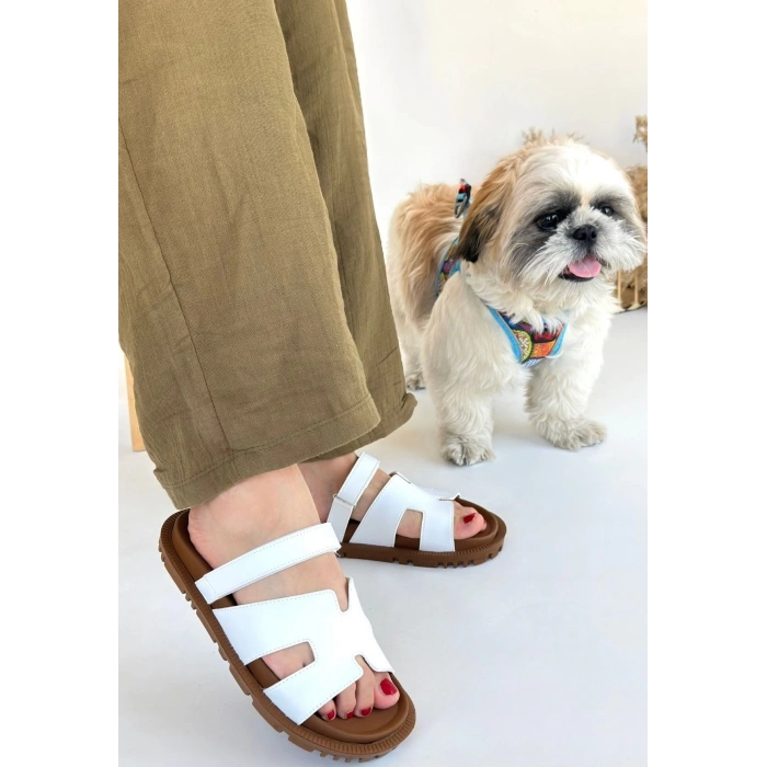 petite ateiler Kooni Beyaz Cilt Terlik