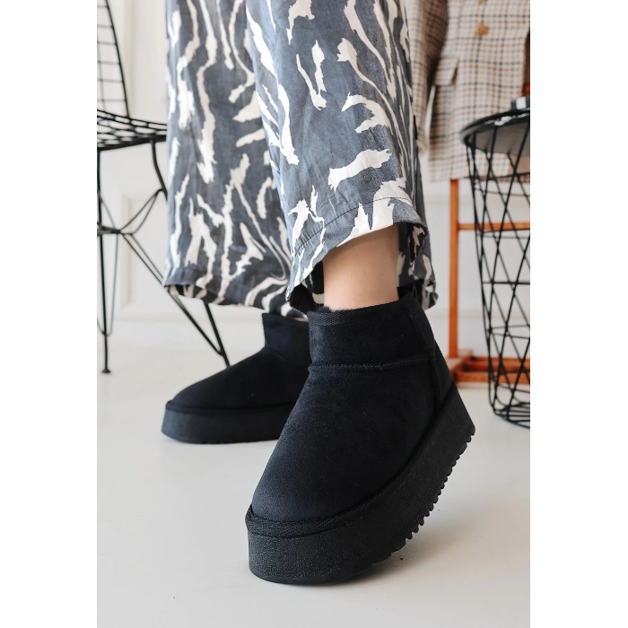 petite ateiler Linne Siyah Süet Bot