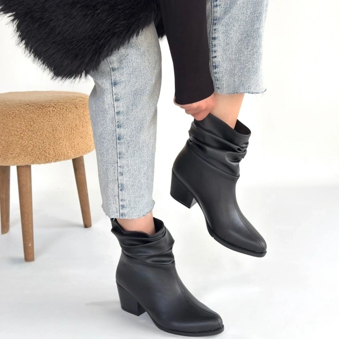 petite ateiler Lukana Siyah Cilt Topuklu Körüklü Bot