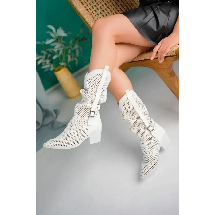 petite ateiler Meria Beyaz Cilt Lazer Kesim Kovboy Topuklu Çizme