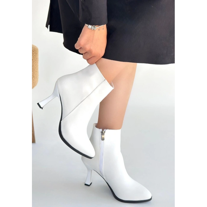 petite ateiler Mişha Beyaz Cilt Topuklu Bot
