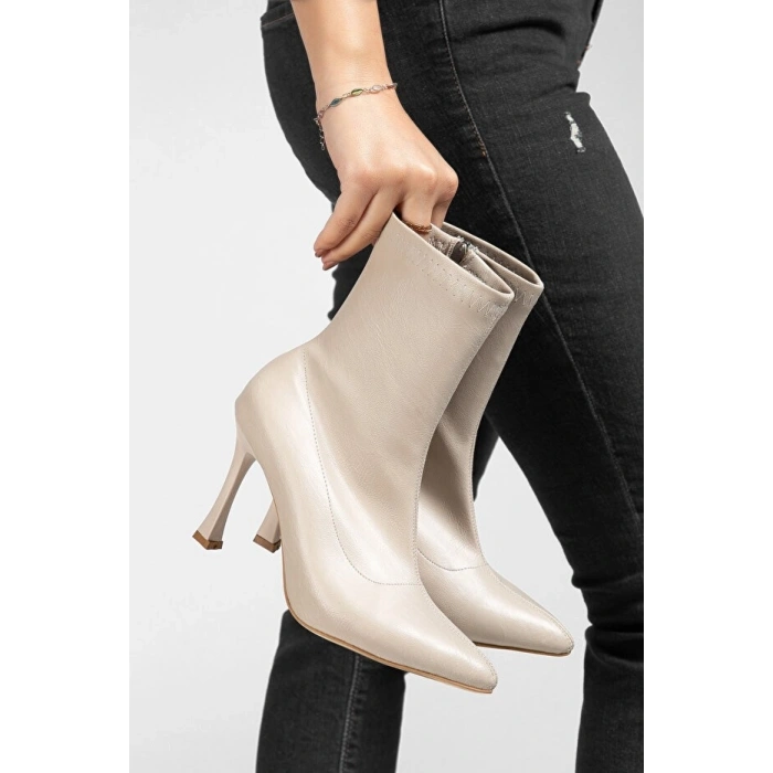 petite ateiler Orjen Bej Cilt Streç Topuklu Bot