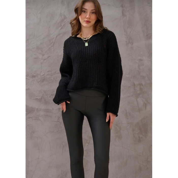 petite ateiler Salaş delik detaylı kazak siyah