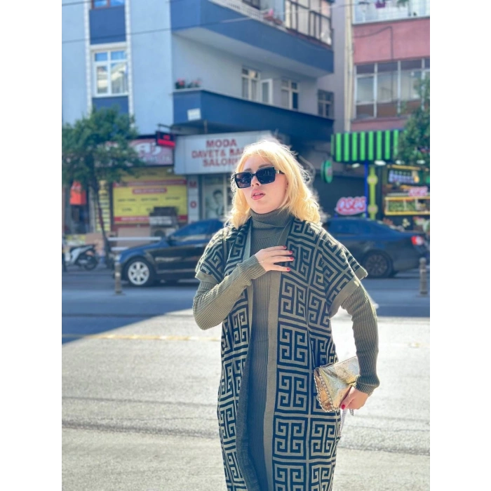 petite ateiler Siyah çizgi desenli elbiseli hırka triko takım haki