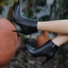 petite ateiler Blan Siyah Cilt Topuklu Bot