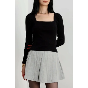 petite ateiler Çerçeve yaka kaşkorse bluz siyah