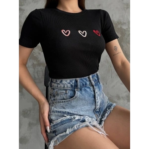 petite ateiler Üçlü kalp nakışlı bluz