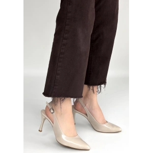 petite ateiler Uster Bej Rugan Topuklu Ayakkabı