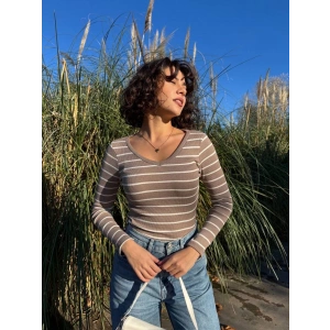 petite ateiler V yaka çizgili bluz bej A3699