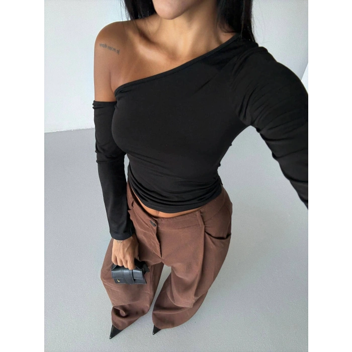 petite ateiler Omuz detaylı kollu bluz siyah f2336