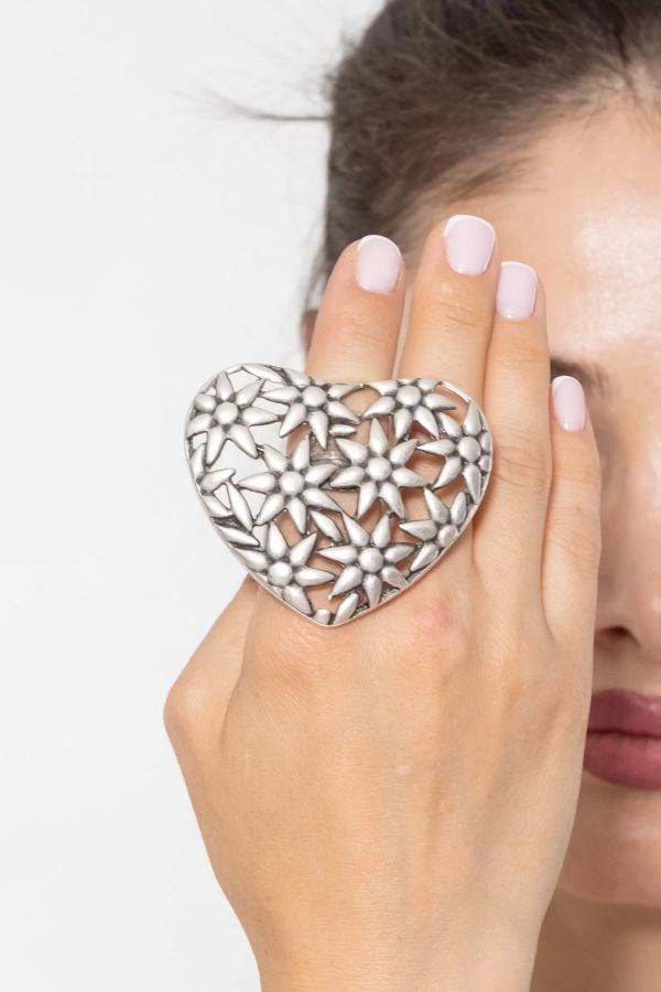 ZeyDor Silver Heart Statement Ring 018