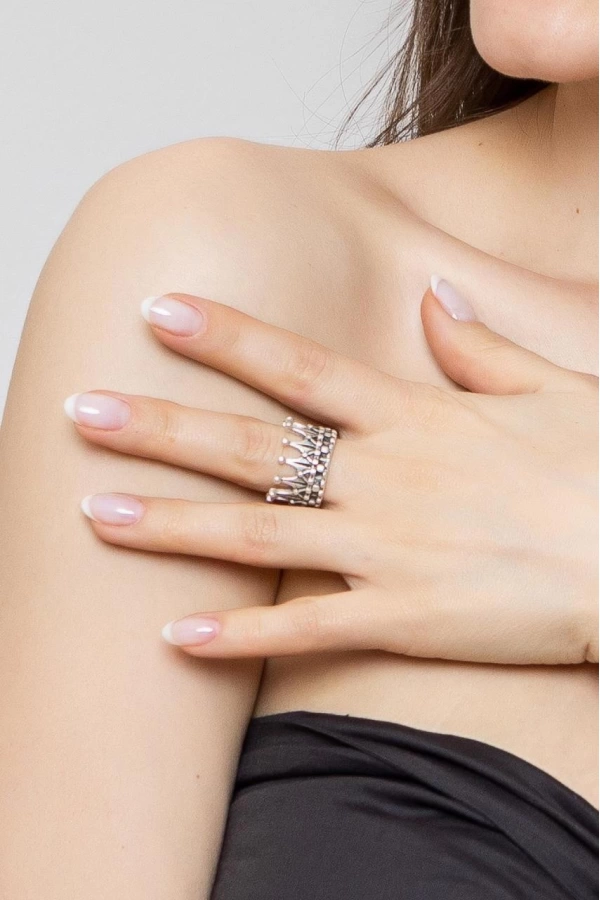 ZeyDor Design Embossed King Crown Ring 1213