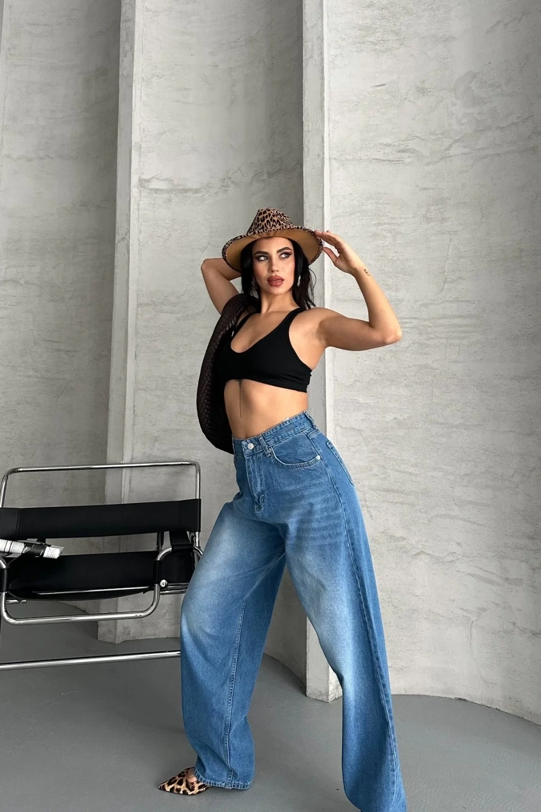 Baggy süper taş bıyık yıkama mavi jeans pantolon