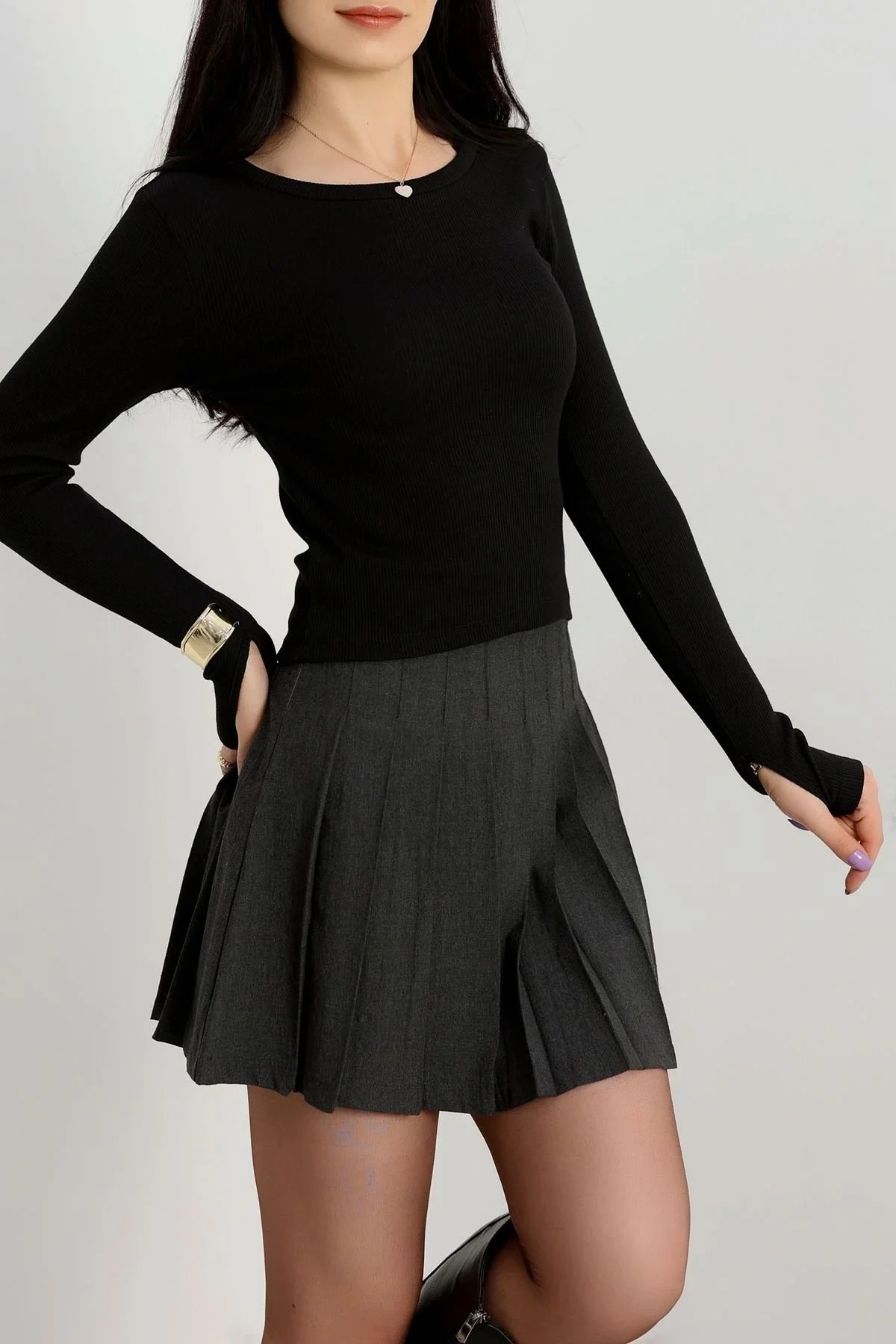 Bisiklet Yaka Parmak Geçmeli Kaşkorse bluz siyah