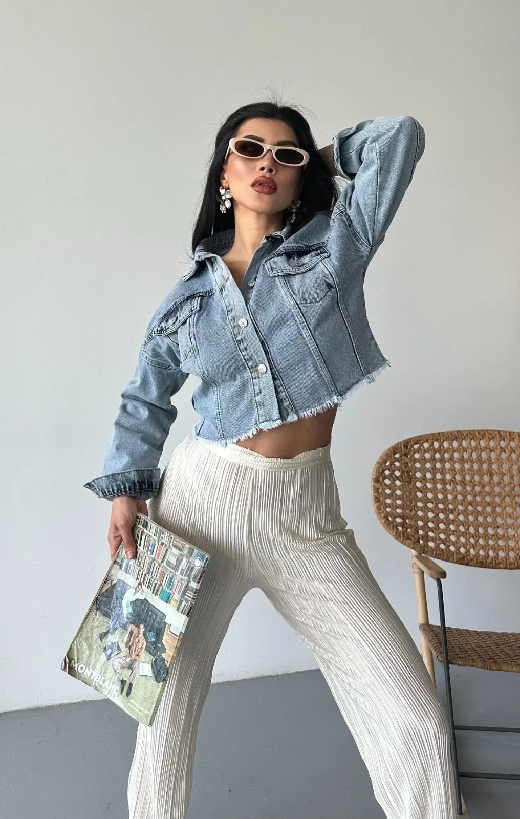 Çift kapaklı püsküllü crop buz mavi