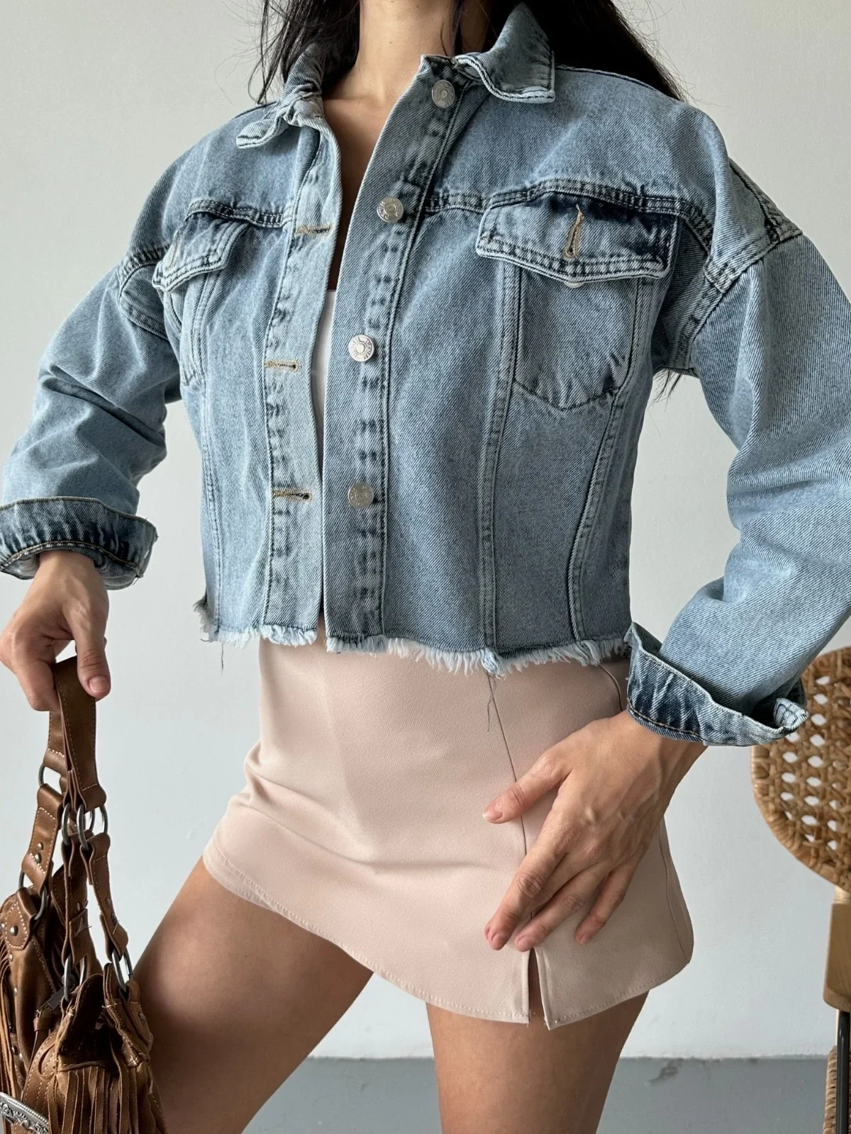 Çift kapaklı püsküllü crop buz mavi