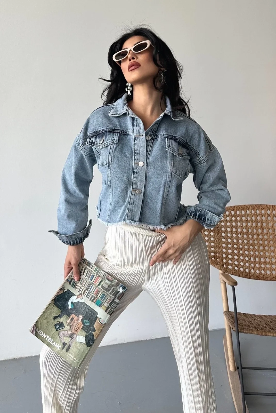 Çift kapaklı püsküllü crop buz mavi