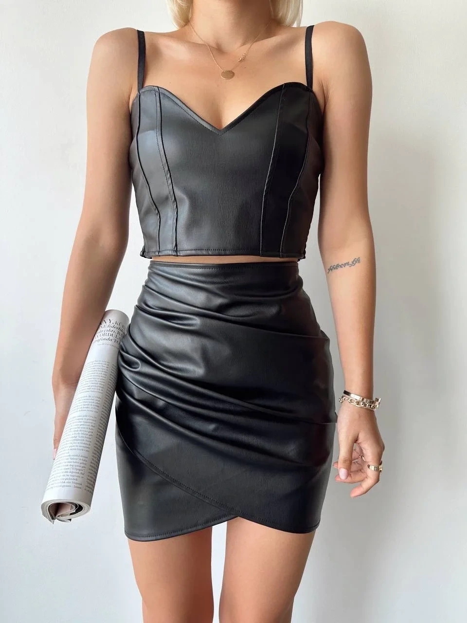 Drapeli deri etek siyah