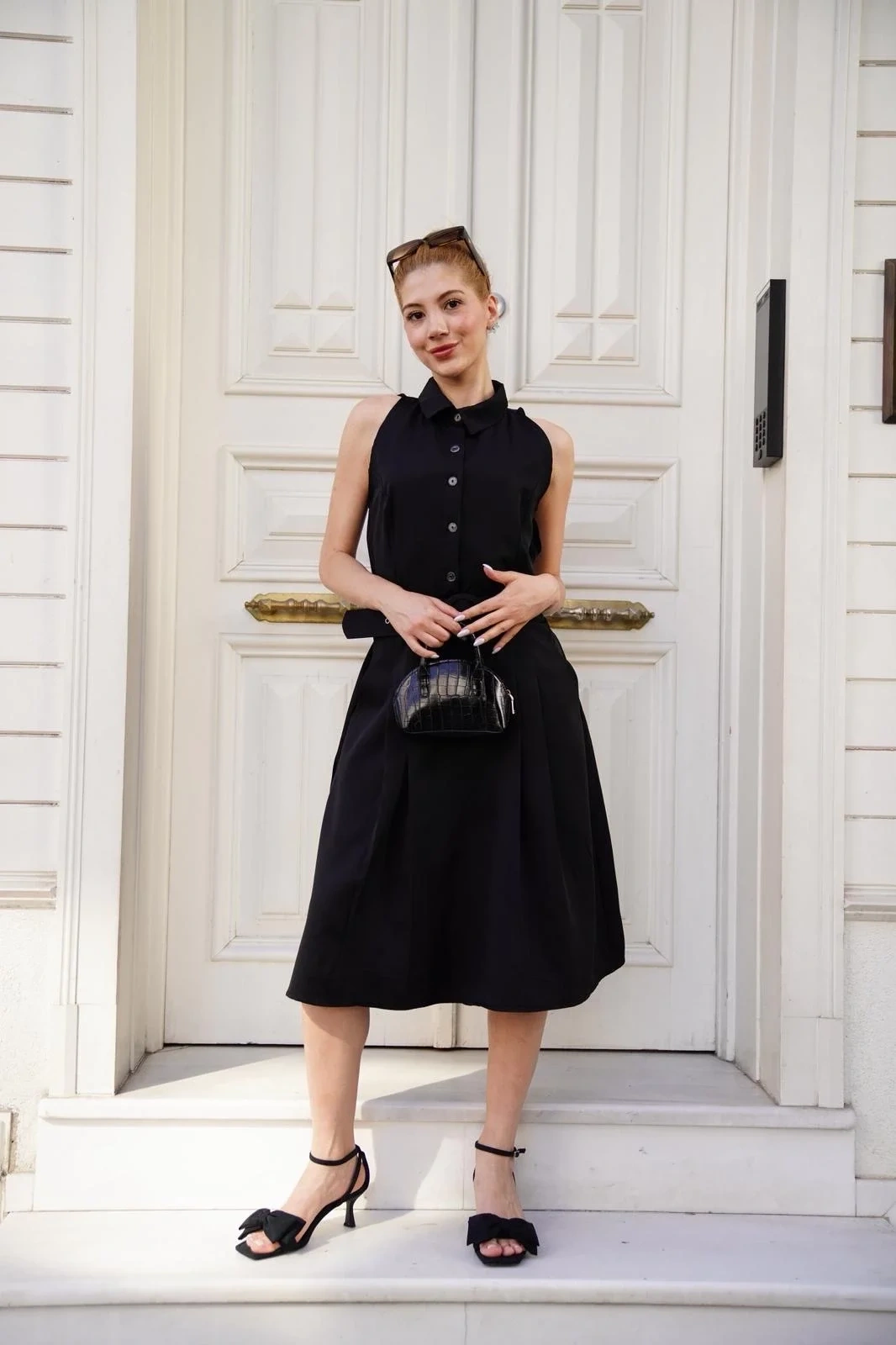 Gömlek yaka kemerli elbise siyah s255061