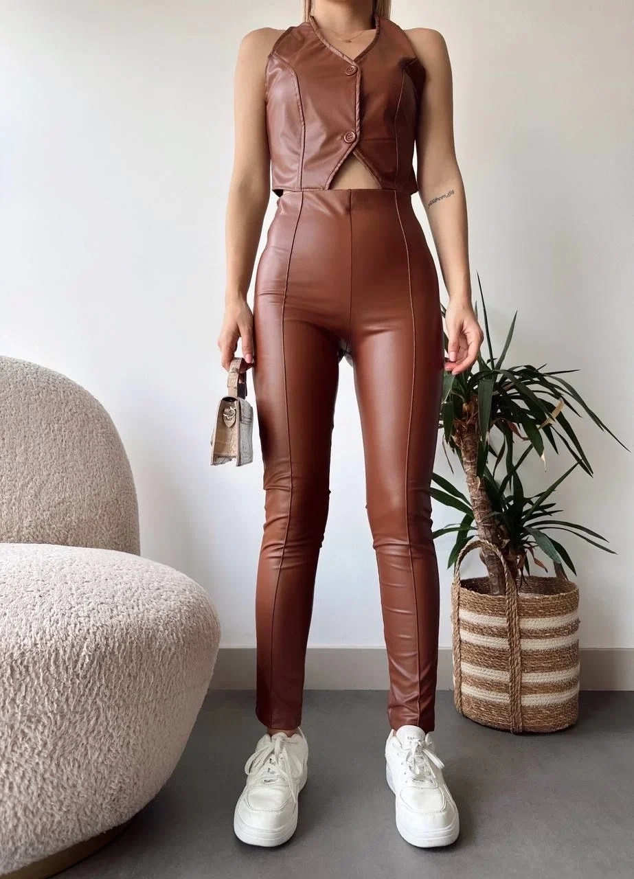 İki düğmeli deri yelek kahve