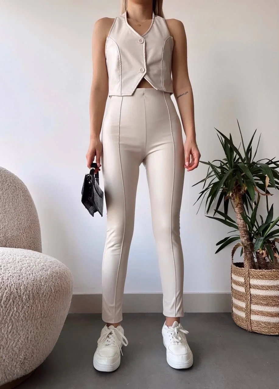 İki düğmeli deri yelek krem