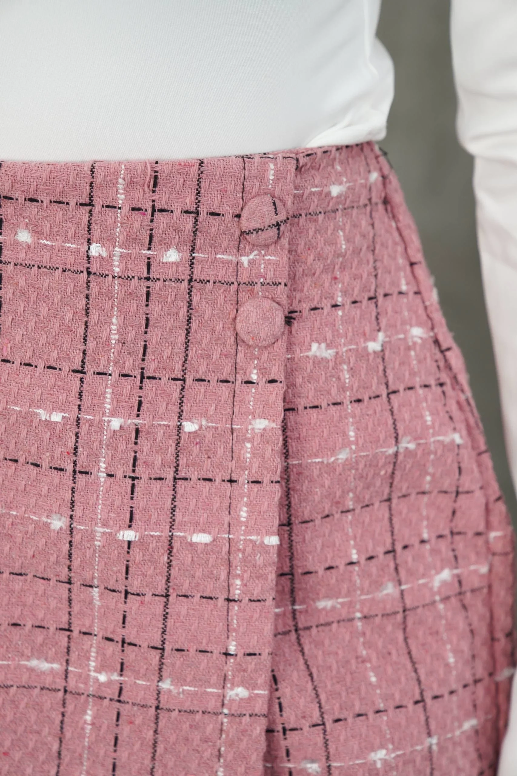 İki düğmeli şort etek pembe h26414