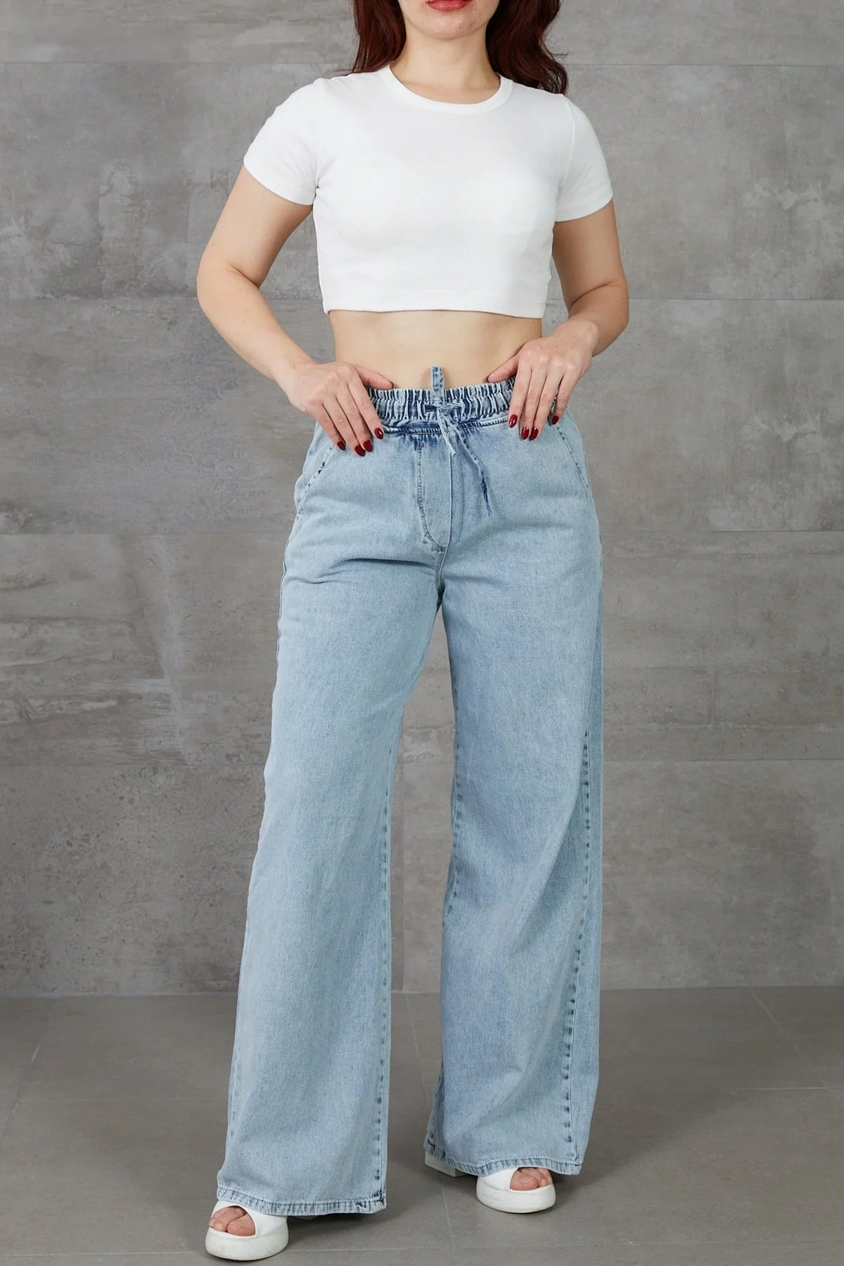 Kadın Beli Lastikli Rahat Kesim Kot Pantolon