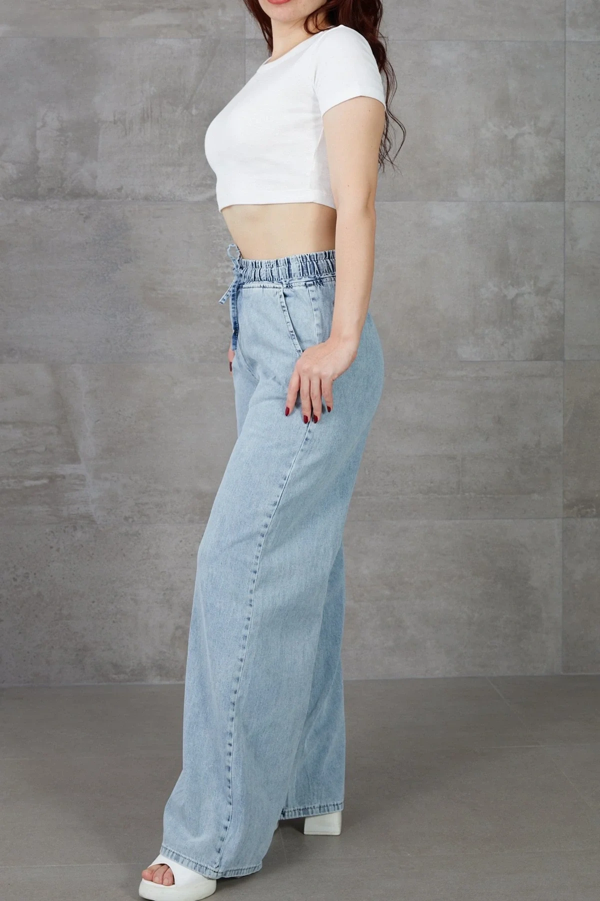 Kadın Beli Lastikli Rahat Kesim Kot Pantolon